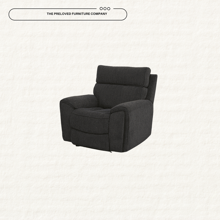 Albyn Armchair (3&2 Match)